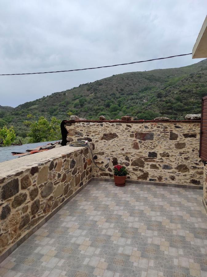 Alexander'S Cottage Limni  المظهر الخارجي الصورة